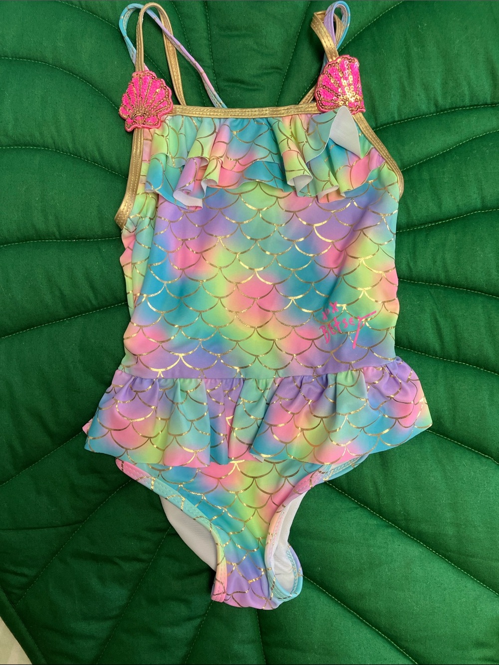 NWOT Betsy Johnson girls mermaid sparkle pastel one piece swimsuit. Size 4T